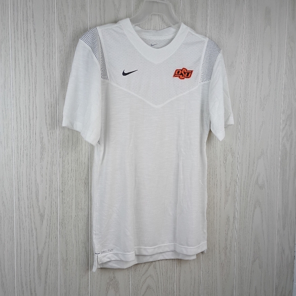 Nike Oklahoma State University Cowboys white medium t-shirt OSU - Picture 2 of 13